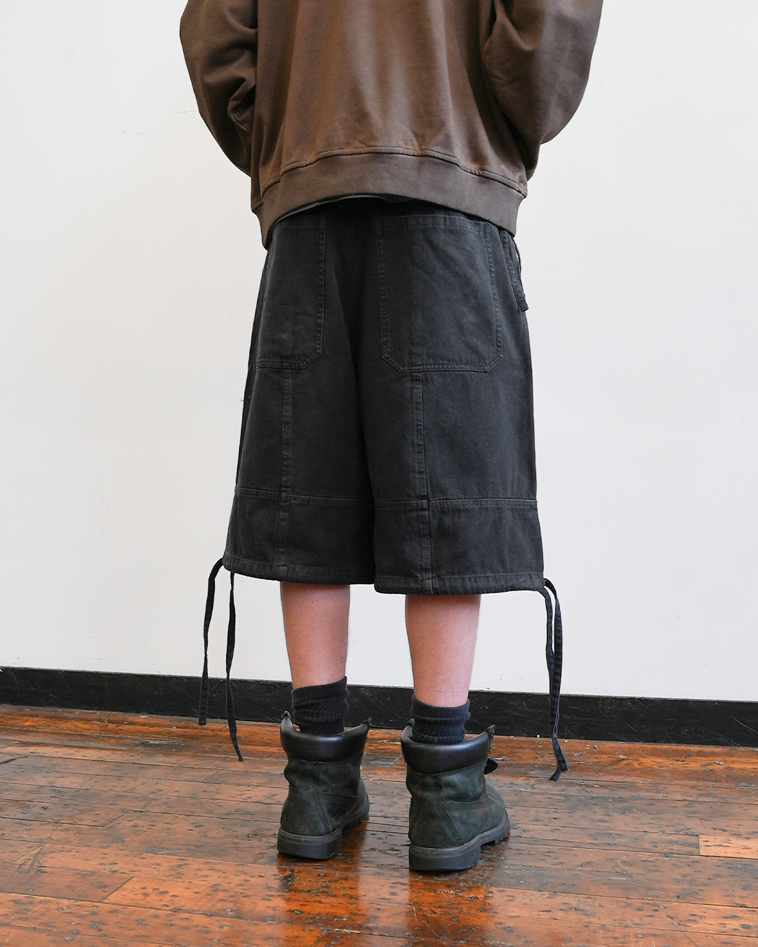 "COAL" Baggy Shorts