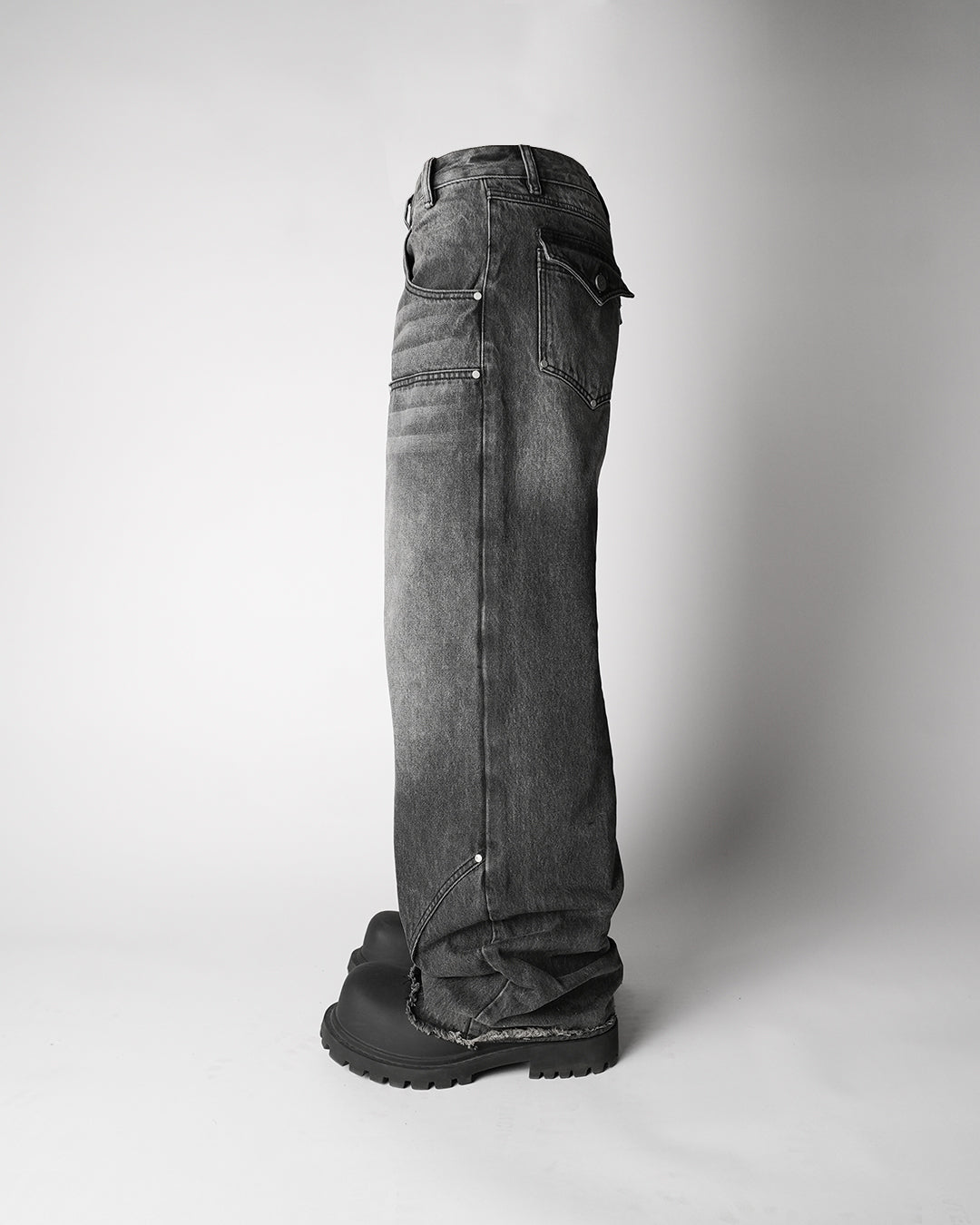 "FORGED" DOUBLE KNEE DENIM