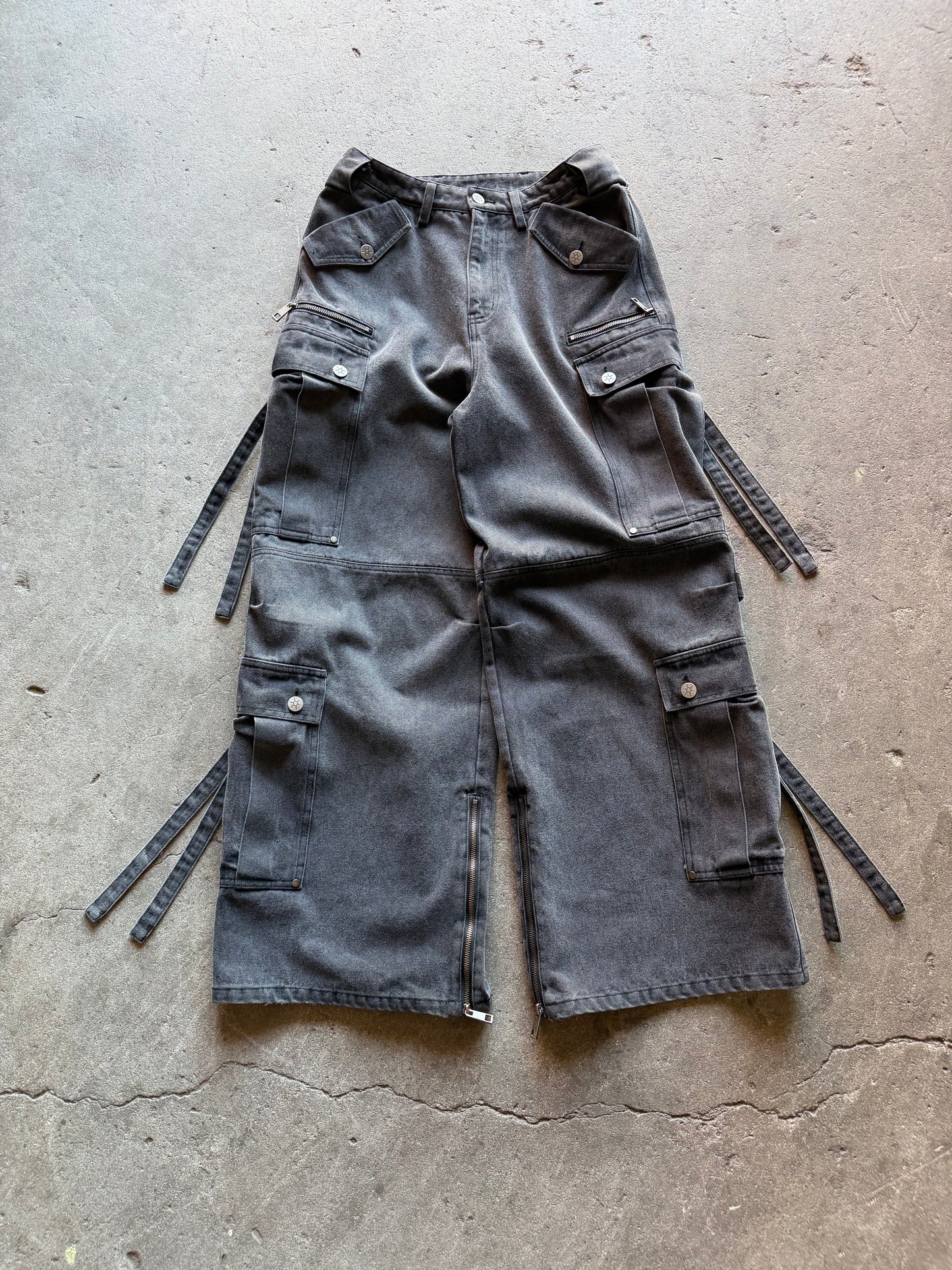 GREY DENIM RECON CARGOS (32)