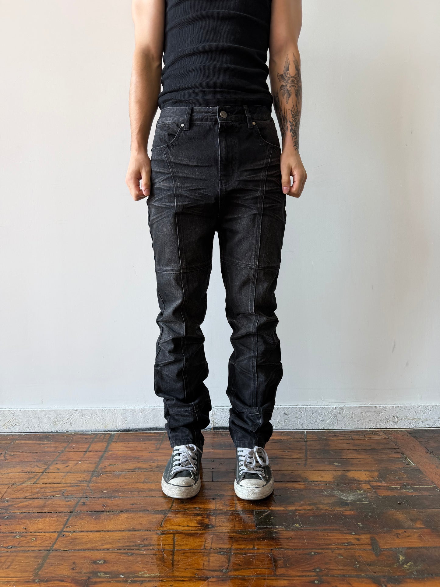 SKINNY SAMPLE 1 OF 1 (32)