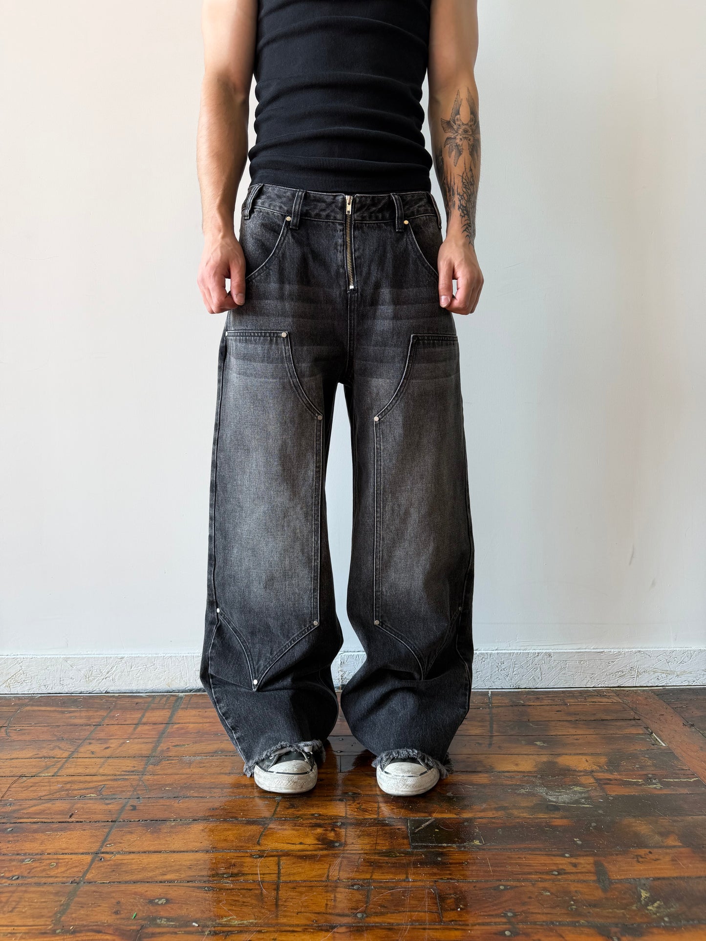 SECOND SAMPLE OF FORGED DOUBLE KNEE DENIM (32)